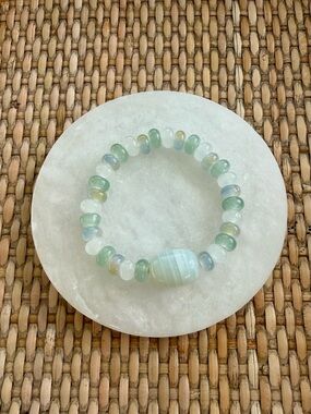 Blue Agate Beaded Stretch Bracelet